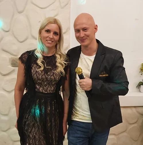Яна